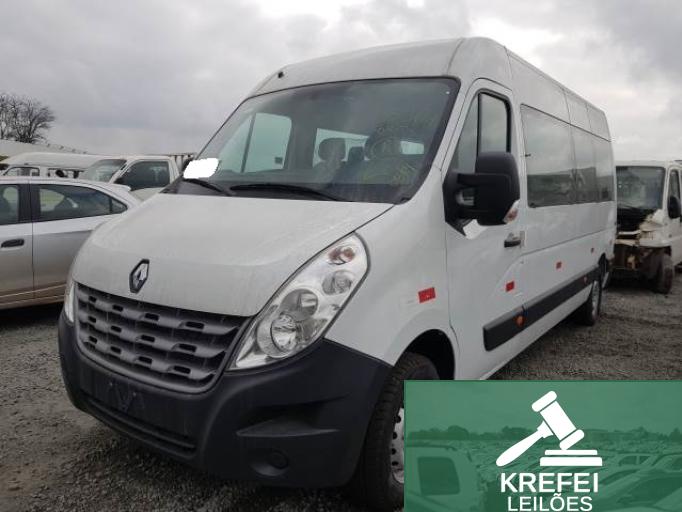 RENAULT MASTER MINIBUS 18/19