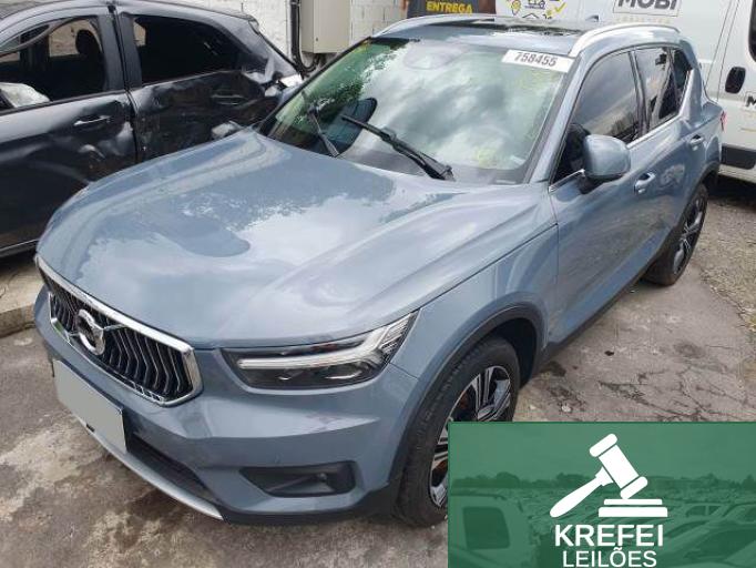 VOLVO XC40 20/20