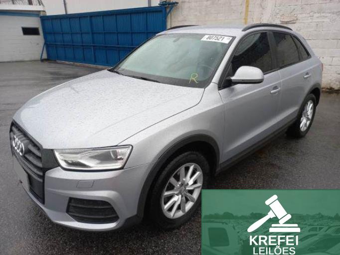 AUDI Q3 17/18