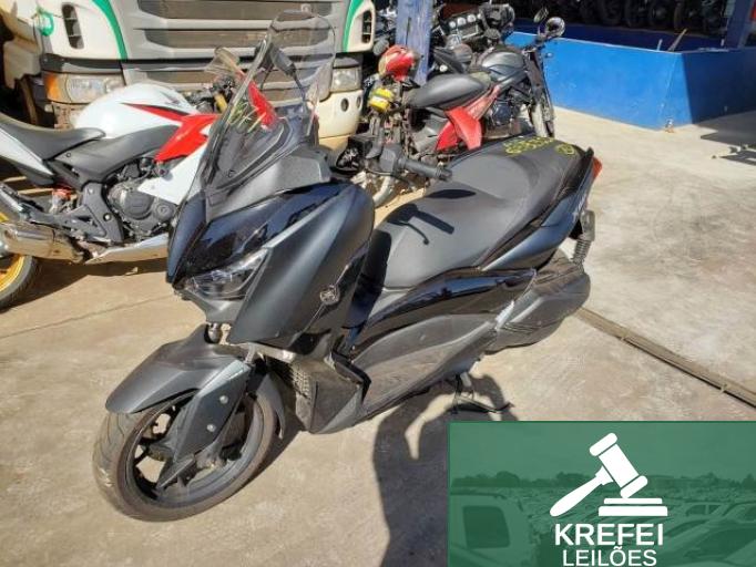 YAMAHA XMAX 250 22/22