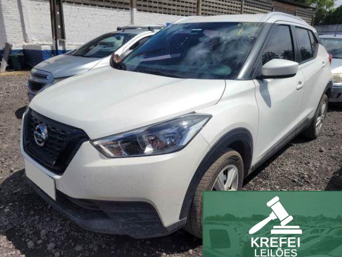 NISSAN KICKS 20/20